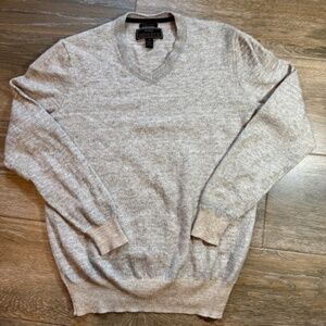 Jos A Bank Reserve Italian yarn mens sweater size Medium